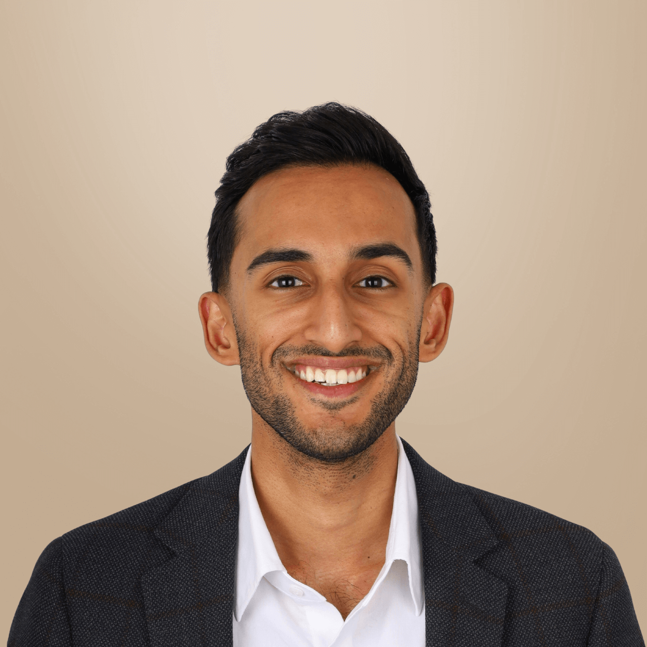 Dr Aiyaan Abzal